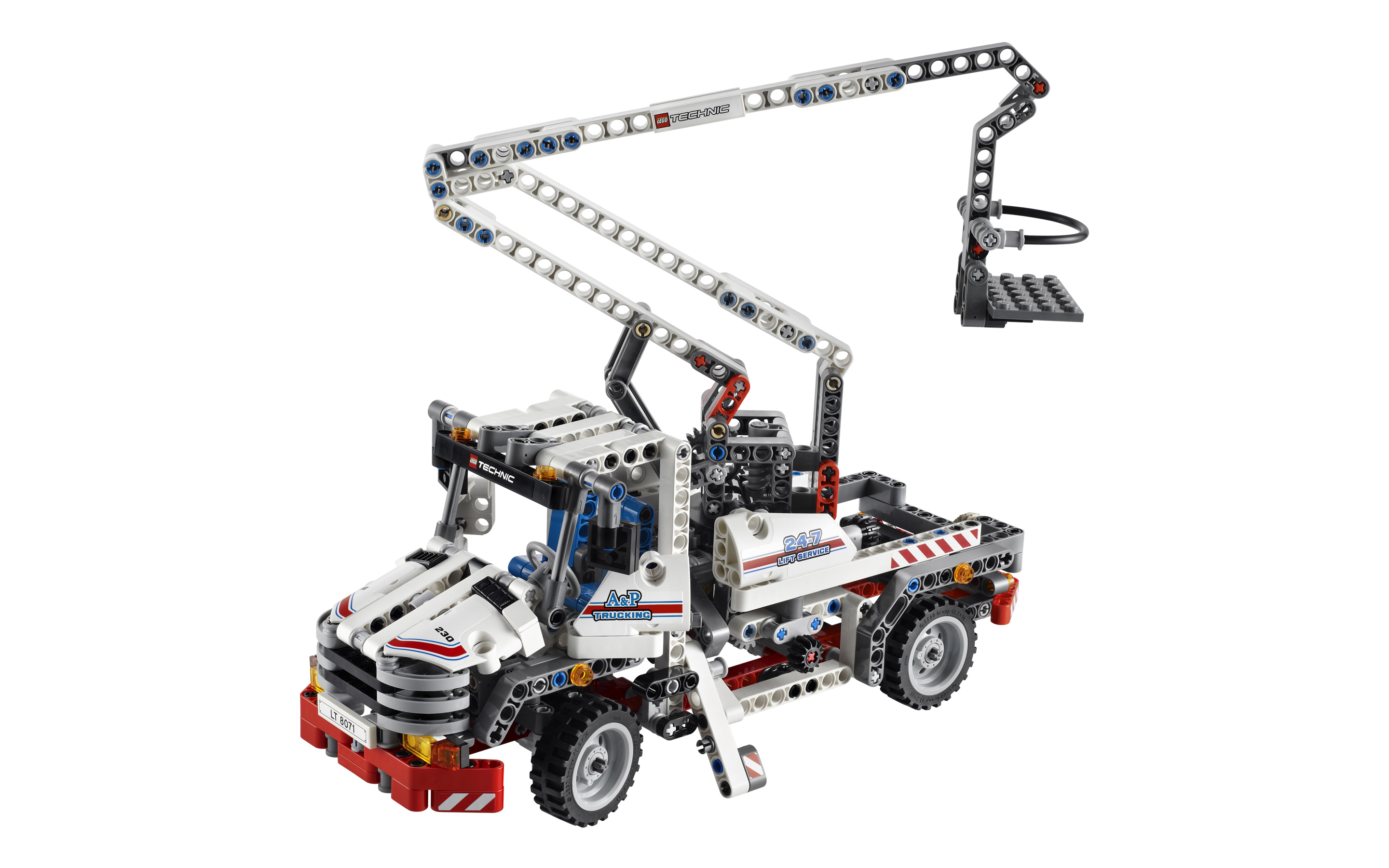 1x LEGO Technique Set Auto Camion Truck Avec Pont Élévateur Panier 8071  Blanc