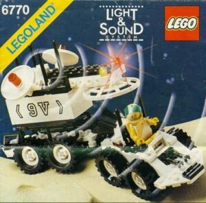 LEGO® Lunar Transporter Patroller