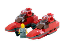 LEGO® Twin-Pod Cloud Car