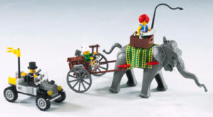 LEGO® Elephant Caravan