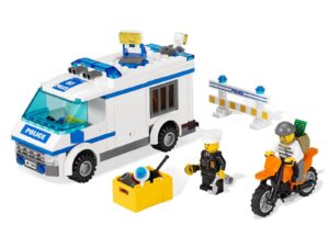 LEGO® Prisoner Transport