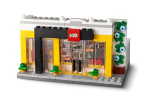 LEGO® Brand Retail Store