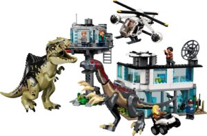 LEGO® Giganotosaurus & Therizinosaurus Attack